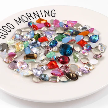 100 kozarcev K9 Kristalno Steklo Nosorogovo Mešani Nezakonitih Sijoče Pointback Gems Diamant 3D DIY Nail Art Okras Manikura Dodatki