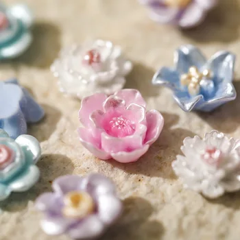50pcs/paket Rose Kitajski Slog Pet Barvo venčnih Listov Lotus Dvojno Plast Pearl Barve 3D Nail Art Okras Manikura DIY Dodatki